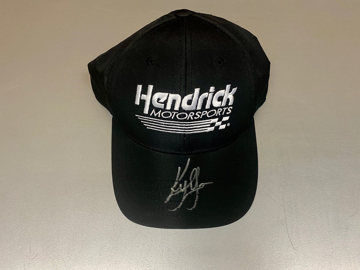TeamHendrick's tweet image. A signed @KyleLarsonRacin hat would look great on you for the 2021 season, #HendrickNation!

Like and RT for a chance to win.