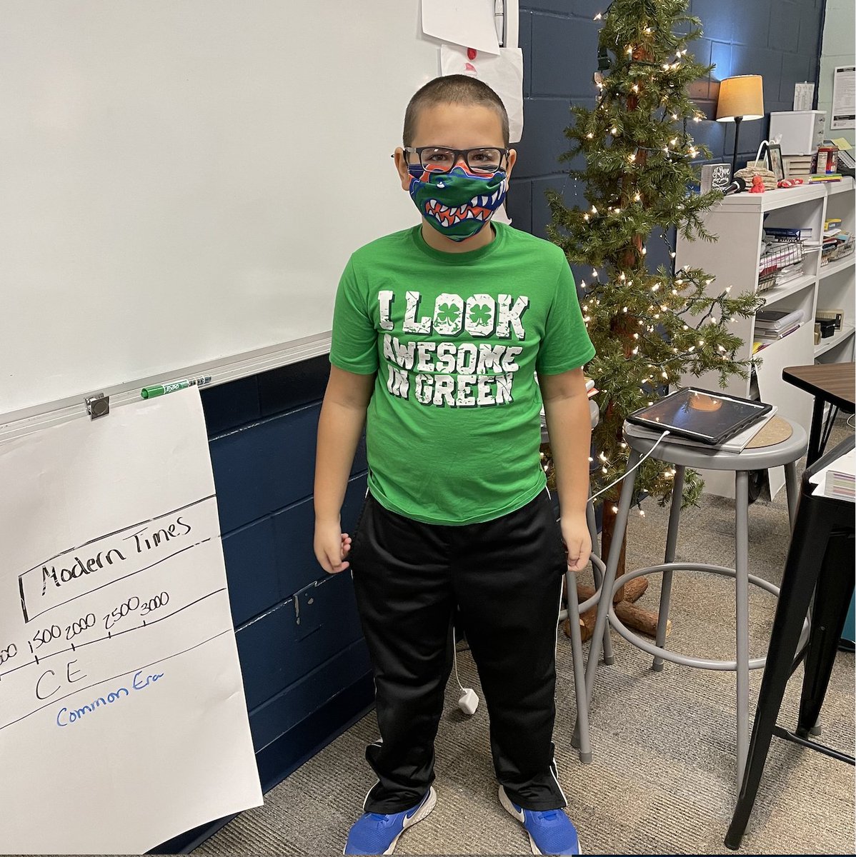 Look at all the @HPCSTORM 4th graders wearing Grinch Green for Grinch day today! And is that Cindy Lou in my classroom? #hpcstorm #4thgraderockstars #lovethathair