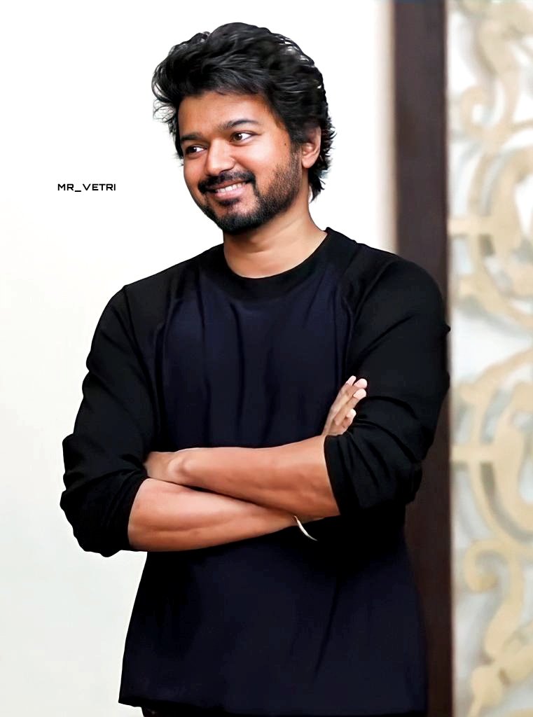 GreeshmaS10's tweet photo. @actorvijay അണ്ണൻ😍 🖤👌 https://t.co/gS7JP4VfQA