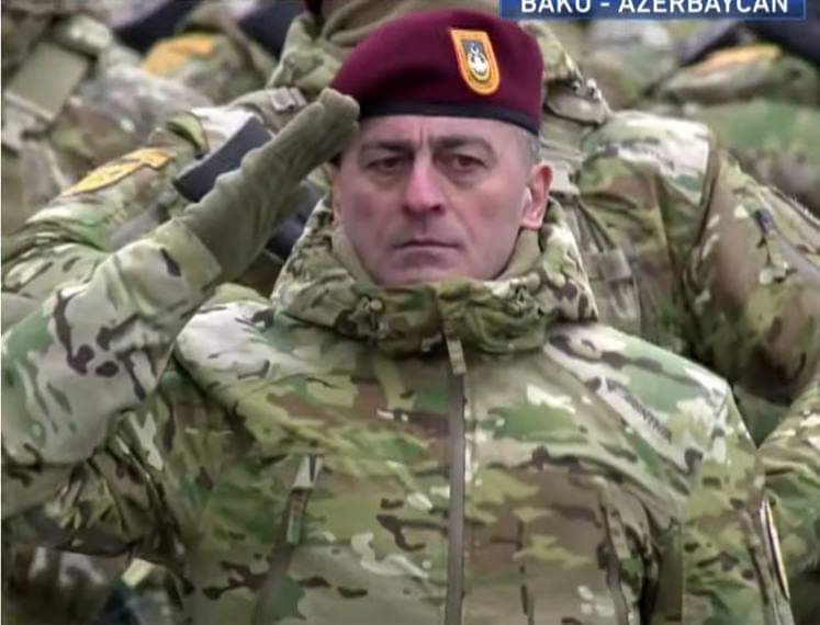 Xüsusi Təyinatlı Qüvvələrin Komandanı və Şuşa şəhərinin azad olunması əməliyyatının rəhbəri - general-leytenant Hikmət Mirzəyev!

Commander of the Special Forces of Azerbaijan and the victor of the 2020 battle of Shusha - lieutenant general Hikmat Mirzayev!