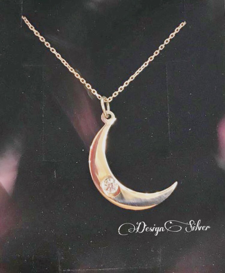 designsilver_'s tweet photo. Bir hilalsin gönlümde, ışığı hiç sönmeyen. Bir hilalsin kalbimde sonsuza dek hiç gitmeyen...
Hilal kolyesi için hemen sphopier mağazamızı ziyaret edebilirsiniz. Link bio!
#designsilver https://t.co/QjMW351JHs