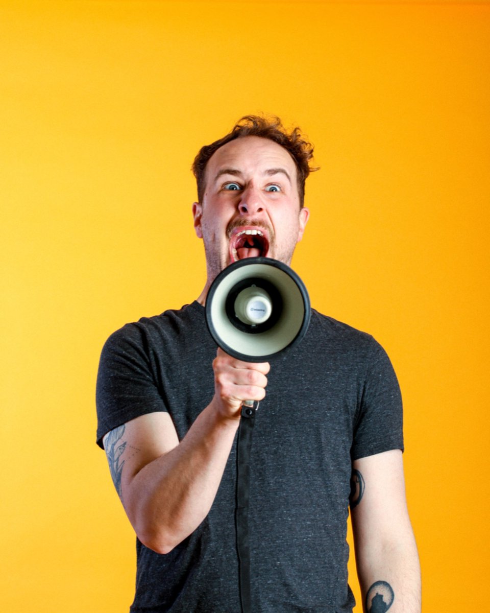 Mighty opens tomorrow night! 

Be sure to get your tickets before they are gone to this smash hit of a show! You'll be in for a night of comedy, live music, spoken word and why you should care about heightism...

Book now: goldengoosetheatre.co.uk/mighty
📸 Liam Keown