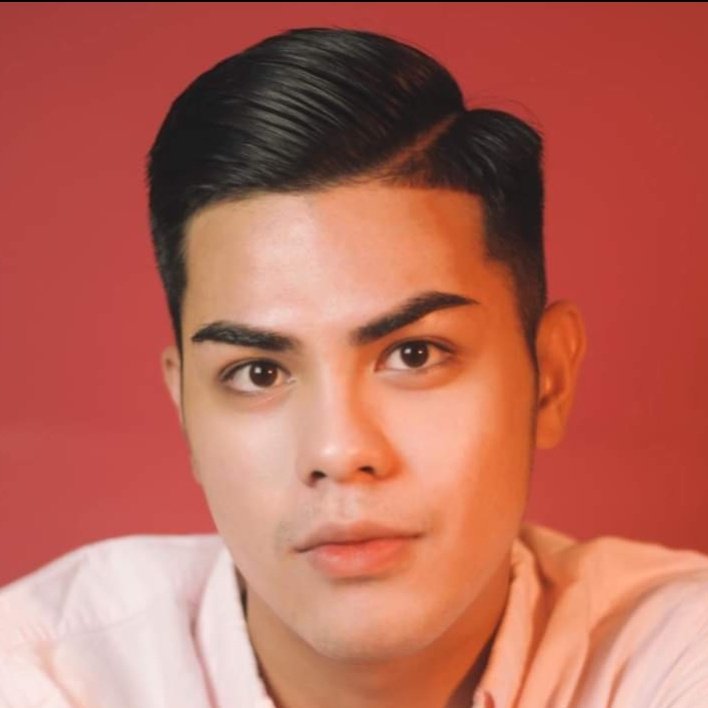 JustinNationPBB's tweet photo. Retweet this post if you stan Justine!
LGBTQ Community! 
JustinDoIt
#PBBConnectHanapan @PBBabscbn @PBB_Insider @PBBConnect @PBBNewsAccess https://t.co/8omT5tppt8