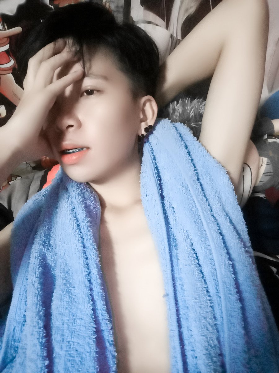 Tudtu1993's tweet photo. ทุกการลงทุนย่อมมีความเสี่ยง
ทุกการขย่มบนเตียงย่อมมีเสียงคราง.🖖🏻💦😋 #ทอม #ทอมโสด #ทอมเหงา #ทอมดี้ #ทอมคบดี้ #คนเหงา #จีบได้ #ทักมาคุยได้ #คนโสด2020 #อาบน้ำกัน https://t.co/zu143t61j8