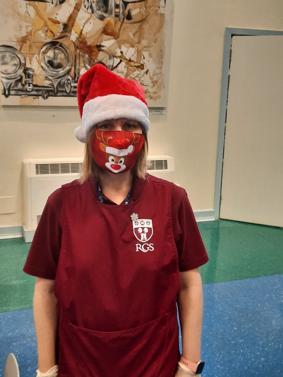 RGSNewcastle's tweet photo. We've seen lots of #festivemasks around the school today.
Here's a fav we spotted on one of our Dining Hall staff 🎅🤶
#SocialAdvent #rgsdoesxmas https://t.co/s8rGr2vNQk