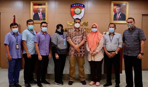forenscope_int's tweet photo. We are excited to announce that we’ve delivered a successful training session for the Indonesian National Police. In a world reshaped by the #pandemic, we as #Forenscope try to deliver the best training possible to our partners from around the world. #Forensic #Indonesia https://t.co/8fOJb2WjCd