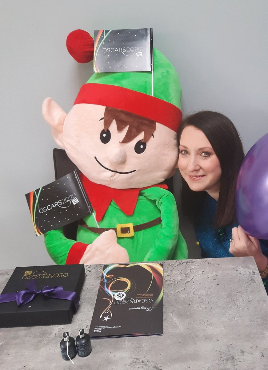 sarahatkinson97's tweet image. #NottsOcsars ready with my co-worker for the day, Elvis. Sad I am not able to be with the Primary Care Liaison Team who supported me with the Domestic Violence  and Abuse project @RobinsonSam @MarieMcGahey and @l_notts  @NUH_Ldlt @IDDNotts Thank you guys ❤ @NottsHealthcare