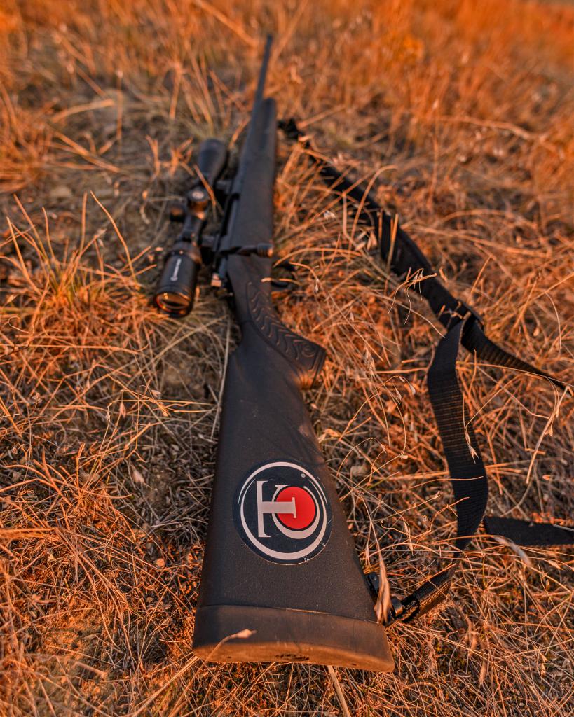 TCArmsCo's tweet image. We like sneaking out in the mornings to catch a little extra hunting time before starting "the rest of our day."  Who else starts their day right?  😉 👍

#tcarms #tccompass #followyourcompass #mornings #huntingislife #startyourdayright

 ...might be calling out of work today...