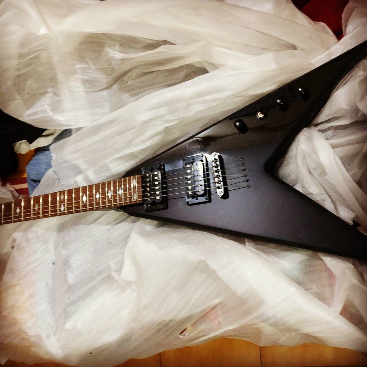 Axe

#Guitarist #guitarplayer #musician #artistsontwitter