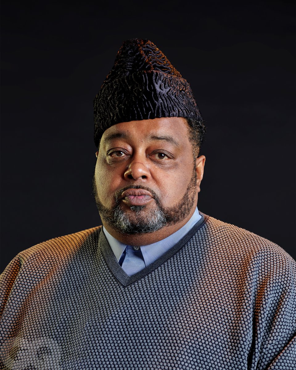 GQMagazine's tweet image. For GQ’s December/January issue, we visited the fathers and father figures of six Black victims of police brutality, including Jacob Blake III, the father of Jacob Blake gq.mn/tXQVExC