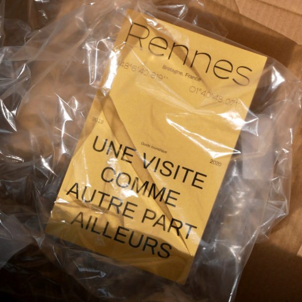 Omnibus-Type tweet media