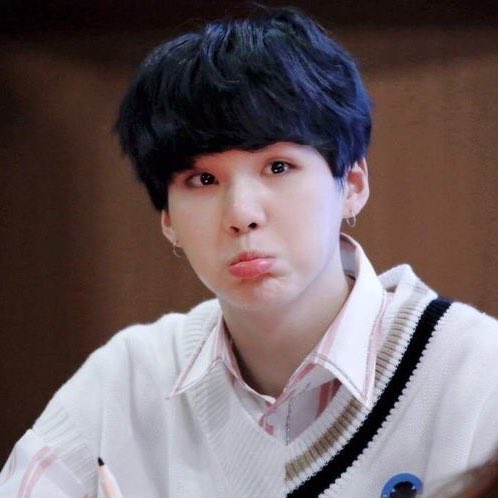 yoongi being lil meow meow — a soft and devastating thread