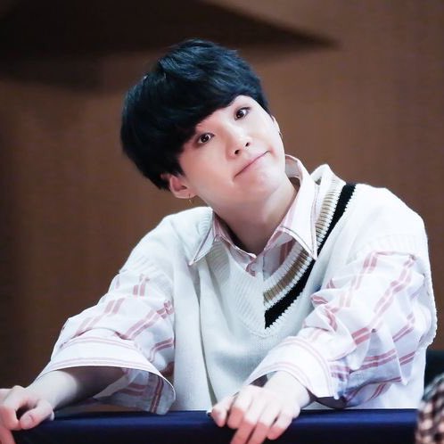 yoongi being lil meow meow — a soft and devastating thread