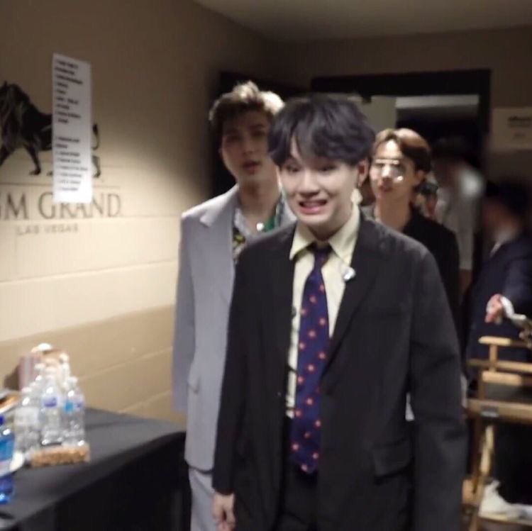 yoongi being lil meow meow — a soft and devastating thread