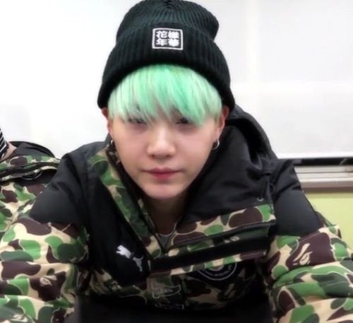i miss mint haired yoongi :((