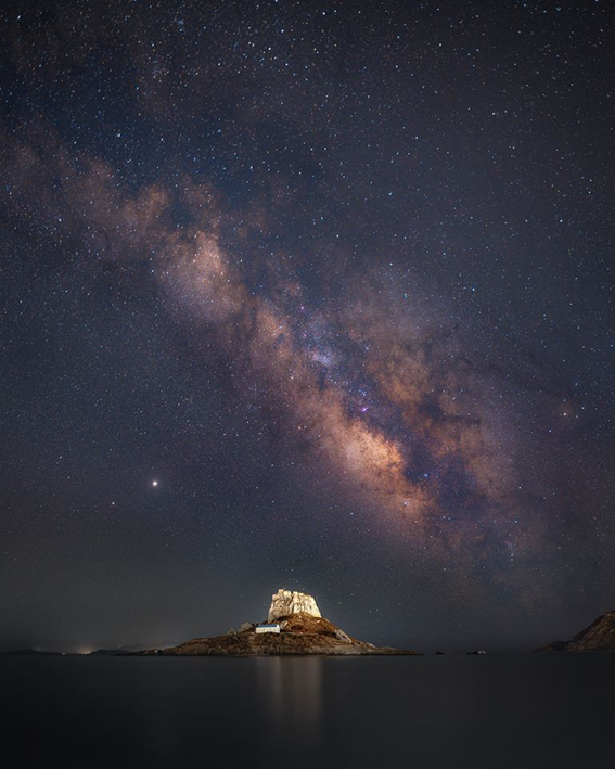 ermioni_D's tweet photo. #Astrophotography by Michael Reisis #December6
For #SaintNikolas #SantaClaus or for my dad
This island is called Kastri & is located in the #Kefalos area on the island of #Kos.The church by #Nikolaos
#ΆγιοςΝικόλαος #Greece #Ελλάδα
#MilkyWay #Astronomy #Cosmos
open the photo! https://t.co/L3qwJku0mD