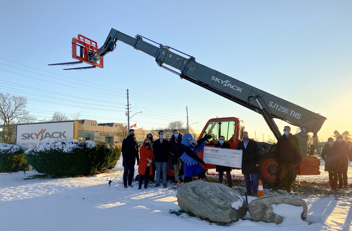 SkyjackInc's tweet photo. This year we've partnered with Guelph Nighthawks to promote even more donations to Guelph-Wellington Women in Crisis. Learn all about how we've pivoted our season of giving: https://t.co/OjeaMLl05s https://t.co/ouBdajq8av