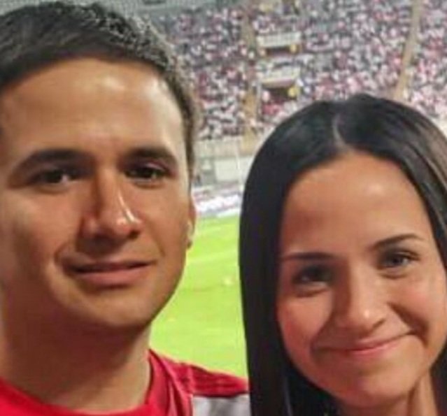 pandedios20's tweet photo. @sigridbazan Desesperada! en una foto... https://t.co/2SGLm942pH