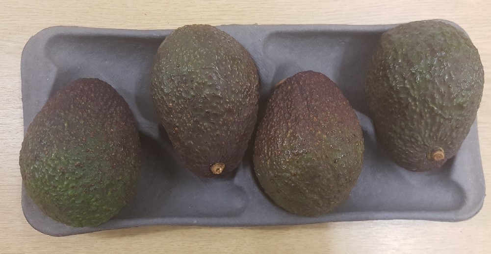 EspEvesham's tweet photo. Need a new way to pack your avocados?  How about the 4PRRB pulp tray from @EspEvesham. Avocados and Pears can be placed in the tray either way. Now that's a good idea! #pulppackaging #compostable #recyclable #biodegradable
Visit https://t.co/3mmQIwoBMo for the full range. https://t.co/8yJvigJoi9