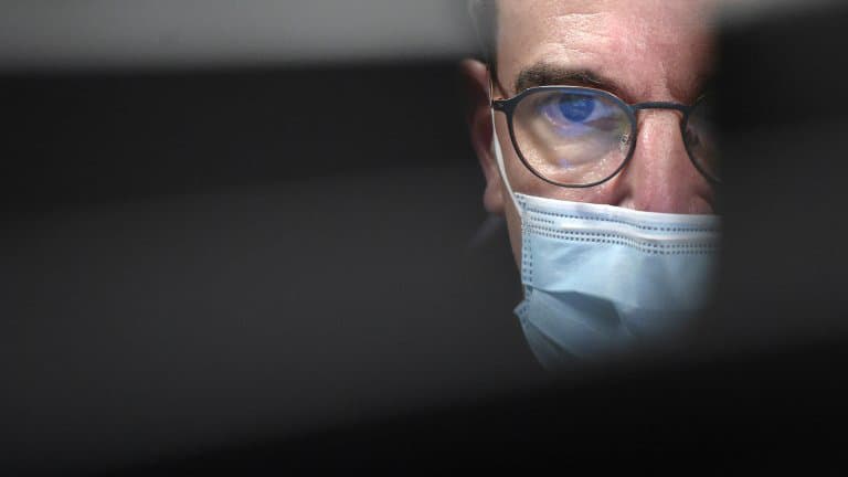 BFMTV's tweet image. ALERTE INFO - Les établissements culturels ne rouvriront pas le 15 décembre
bfmtv.com/sante/en-direc…