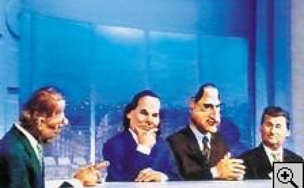 salutcestnoon's tweet image. Quand t'as grandi avec le Canal+ de De Greef, les Nuls, Gildas, de Caunes, Garcia, Guignols, Deschiens, H, Robins des bois etc. et que tu vois aujourd'hui le rapport qu'a cette chaîne avec l'humour. Force à #StephaneGuy (j'aurais jamais pensé dire ça un jour) et #Thoen.