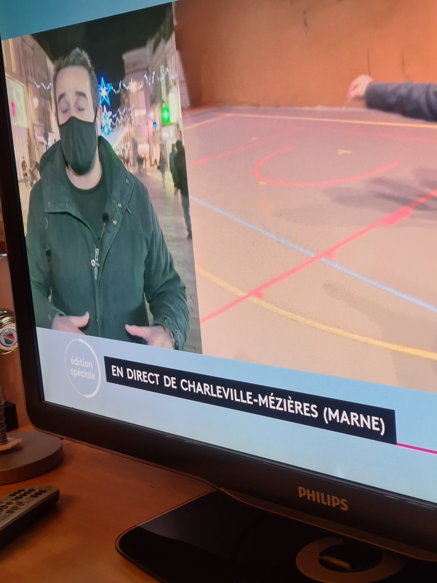 Robertlephoque's tweet image. #france2 @France2tv @VilledeCMz c'est dans les Ardennes merci