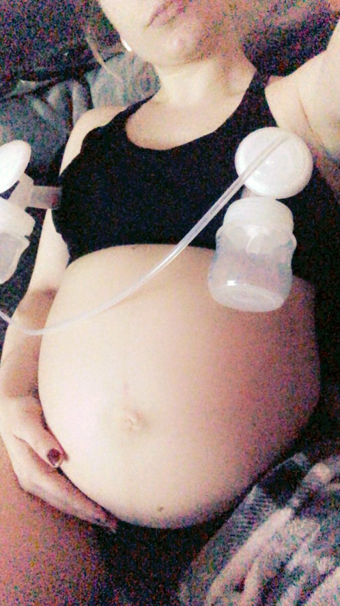 _rose_p's tweet photo. What would you do with this bump and milky boobs?💦 #pregnant #pregnantslut #pregnantbelly #pregnancycontent #lactating #horny #milkyboobs https://t.co/l1HTdmcSnD https://t.co/OqX1zwpDWA