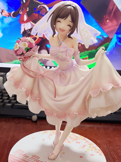 笑顔もめちゃめちゃにキュート………… 