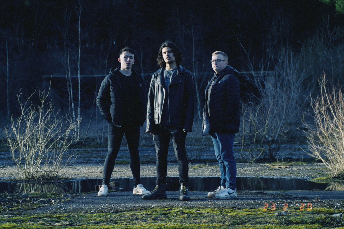 And just like that we’re in the final month of the worst year ever! 
On the bright side we’re resuming writing for our next project today and we couldn’t be more buzzing to do so!
Keep your eyes on our pages for updates on that 👀
Stay Günky kids ✌️ xox