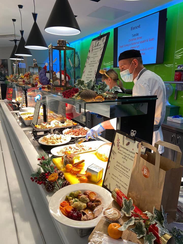 EurestUK's tweet photo. Christmas lunch served today π
#byeurest #Christmas https://t.co/rvS3bCCXak