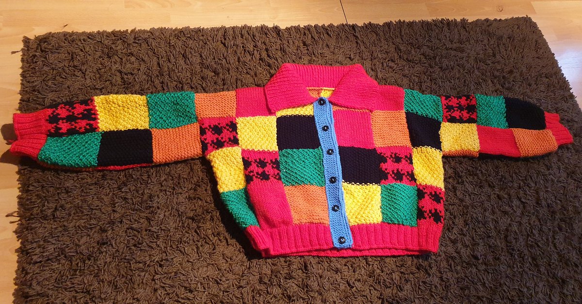 Dalms67's tweet photo. @JW_ANDERSON @JW_ANDERSON TADAAAA!! FINALLY FINISHED THIS FOR MY DAUGHTER! Thank you @jw_anderson for releasing this colourful creative #cardigan as worn @harrySoffial #harrystylescardigan #harrystyles https://t.co/9HlELedQaL https://t.co/dNPn4v3F6o