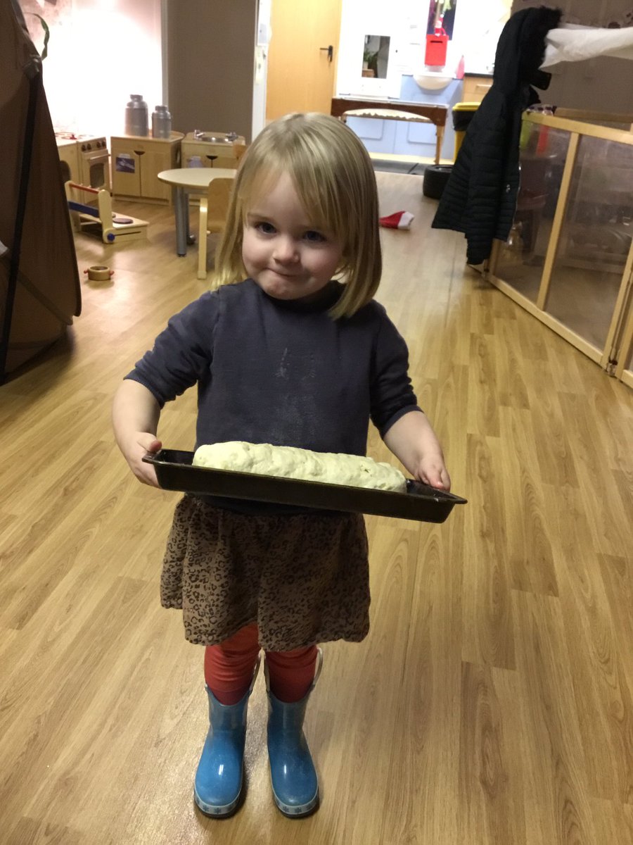 neilston_madras's tweet photo. The children in the purple zone followed Mrs Elf’s instructions to make some bread and it was tasty. Well done everyone for helping Mrs Elf with her baking #bakersofthefuture #purplezone https://t.co/xgPvjtF9MT