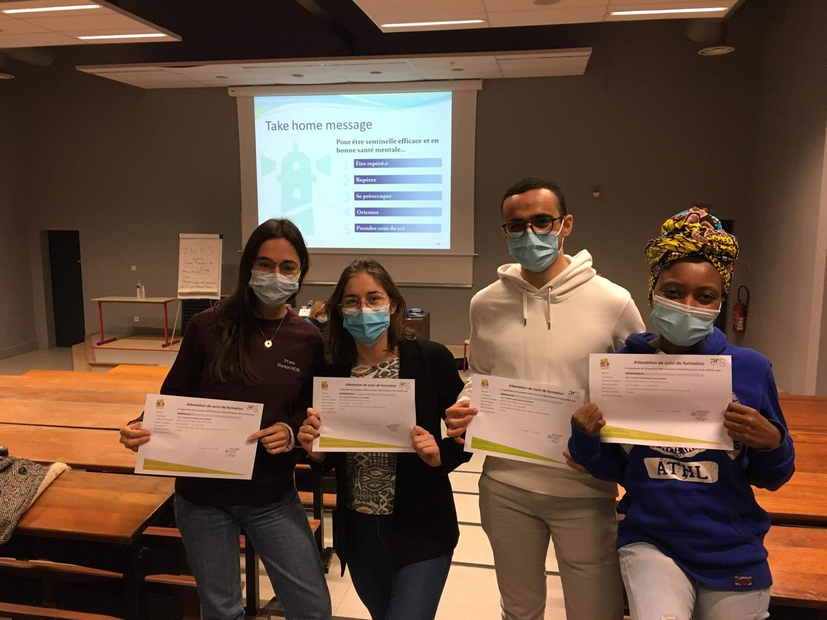 Tuto_TECT's tweet image. Félicitations à nos respos MOB et Péda  pour leurs participation hier à la formation sentinelle pour la prévention au suicide ! 🥳🎉
Merci à l'@ARS_OC et à la MSA services MPS pour cette formation, et au SIMPPS de l'@UT3PaulSabatier pour nous avoir invité 😊