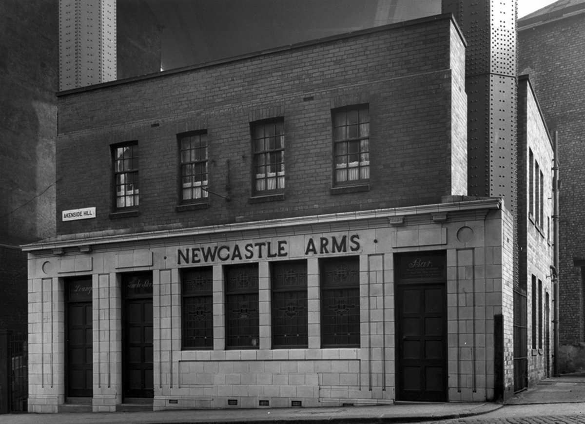 LikeOldTat's tweet photo. @ChronicleLive 1980 They had a #SpaceInvaders in the bar of the #NewcastleArms
Pool table in back room.
Jukebox in snug with #NancySinatra These boots were made for walking & #ThePretenders Brass in pocket.
Outside gents loo.
Cheese toasties in the plastic bag.
@PicsOfNewcastle @MikeKirkup1 https://t.co/acPBp6dgPx