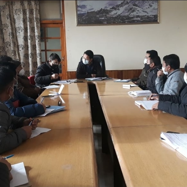 Today Held  meeting to with Agriculture Deptt , SKAUST and Statistics Deptt regarding Overall Functioning and Implementation of Organic Mission Ladakh .
Set deadlines for committee formation and Evaluation survey .
#UTladakh 
#lahdcAgriculture 
@JTNBJP 
@tashi_gyalson 
@ladags