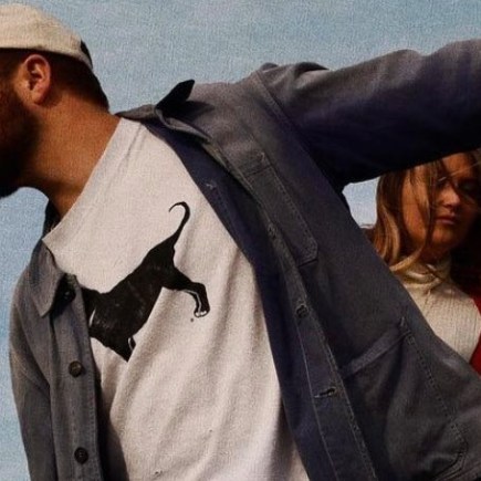 soundigest's tweet photo. Mere months after his third album had us grooving all summer long, @QuinnXCII is back, teeing up his next record. @LukeWells57 breaks down “Stay Next To Me” featuring @chelseacutler. https://t.co/OvMpO4PLwF https://t.co/oaanUeyVK8