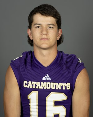 catamount_SAASS's tweet image. Today is our last day of Spring 2020 graduate recognition! 

So burst into love and applause for Mike Murphy, Tyler Mitchell, and Michael "Bubba" Williamson of @CatamountsFB as well as Shawnda Martin of @TrackCatzWCU! 
#alwaysaCatamount #hardworkpaysoff 👏🎓💜💛