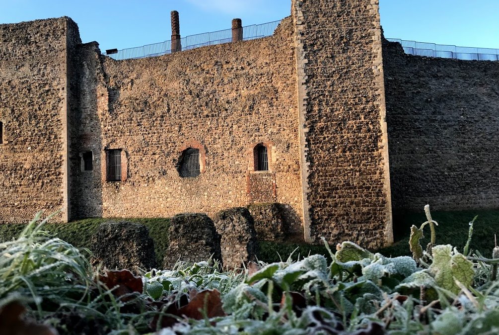 Frosty Castles 😍❄️