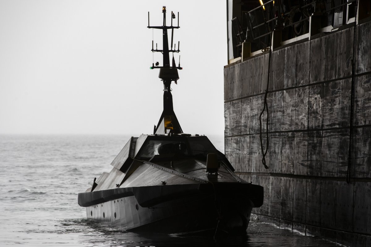 Navy_Innovation's tweet photo. You can now hear from @RoyalNavy CTO Brig Cheesman on what the #LondonTechBridge with the @USNavy means for the future. The project's initial focus will be AI, autonomous tech & space. Autonomy has been something the Royal Navy has been trialling all year
https://t.co/t7dRFBXQni https://t.co/tHR2O2Pq4e