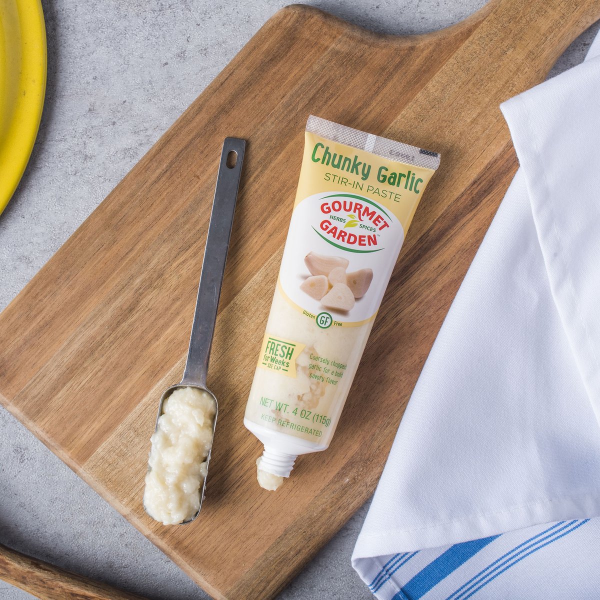 Raise your hand if you love garlic! ✋ Our Stir-In Paste is made with Australian-grown garlic and is perfect for adding fresh flavor to any dish.