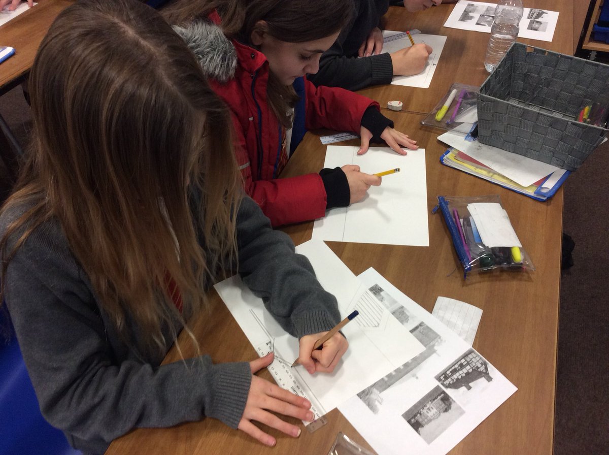 Elder_Sankey's tweet photo. We’ve started our next art unit drawing buildings in Warrington- we’ll be collaging them next week....✏️🎨
#greatsankeyart https://t.co/DzTtBzQv4h