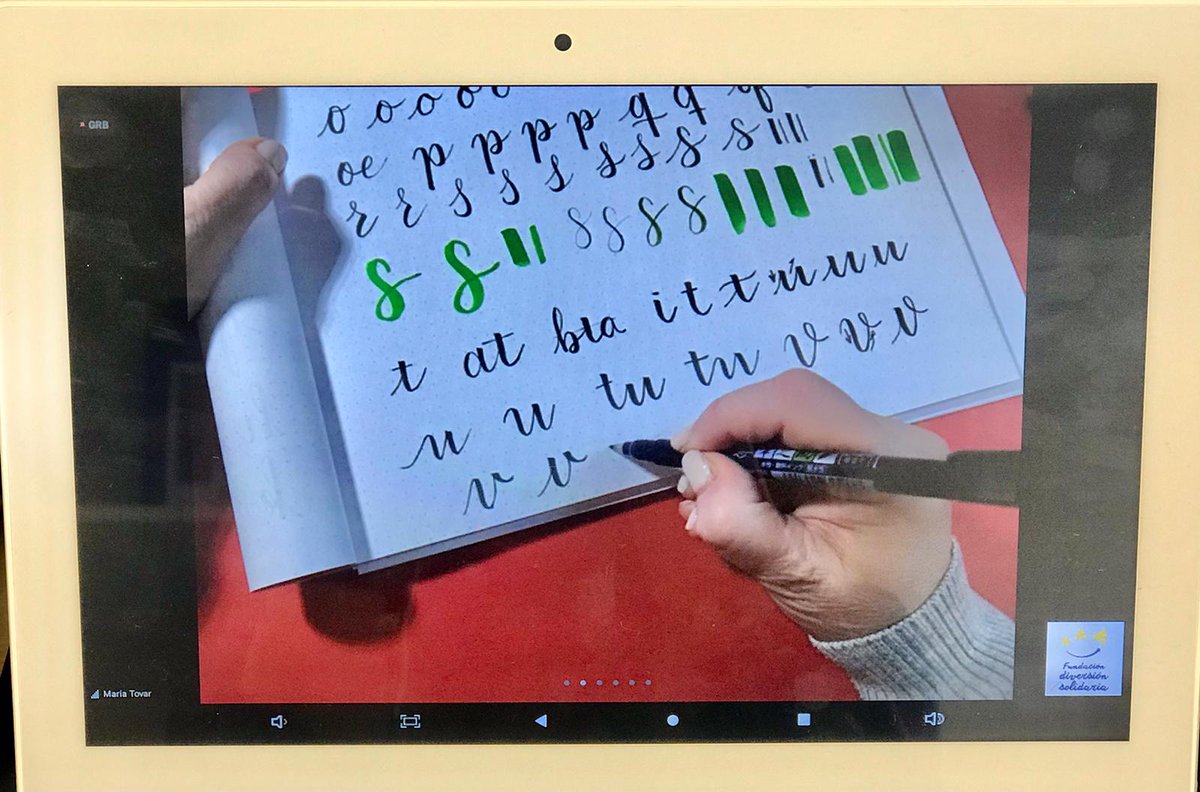 diversolidaria's tweet photo. Maravillosa y creativa mañana de lettering on line con #elultimotangle para pacientes y supervivientes oncológicos adultos. Gracias @worldcoo @IndraCompany @BancoSabadell @everisgroup por ayudarnos a hacer posible esta experiencia tan artística y motivadora. https://t.co/NHl45hHyPE