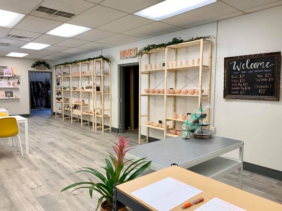 DecaturTXEDC's tweet image. Check out The Wright House Arts now open on the square in Decatur Tx!  facebook.com/10105326182127…