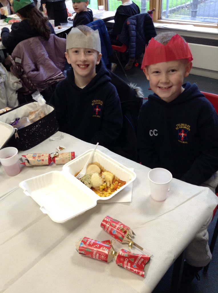 MissEGSGC's tweet photo. We really enjoyed our Christmas dinner today. @MrGSGC https://t.co/SA8Qdm5WG9