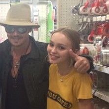 johnny depp with his kids, a thread;
