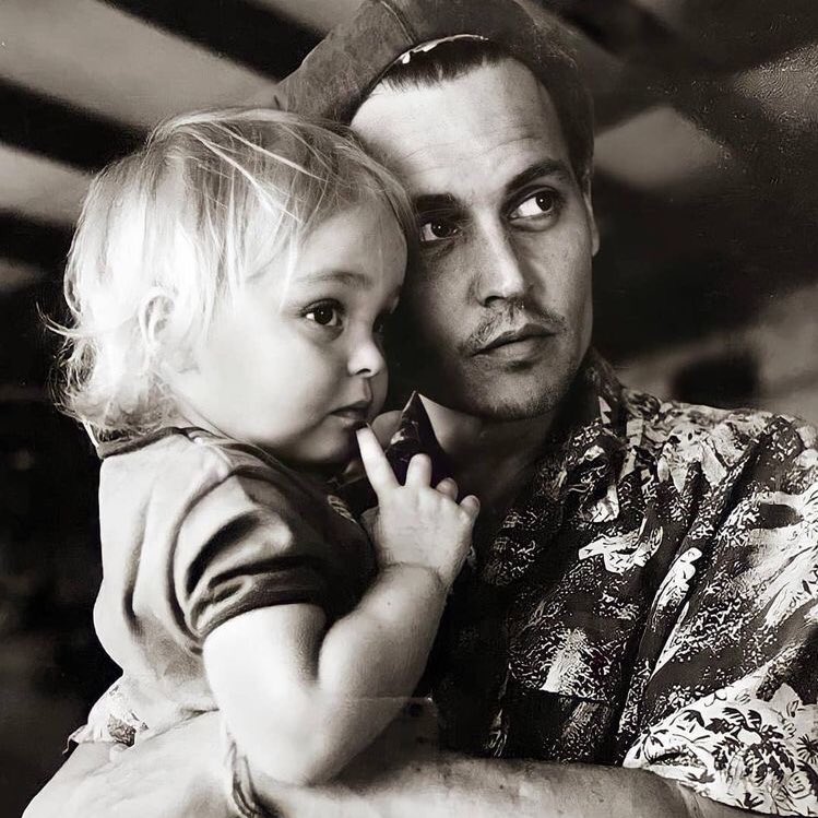 johnny depp with his kids, a thread;