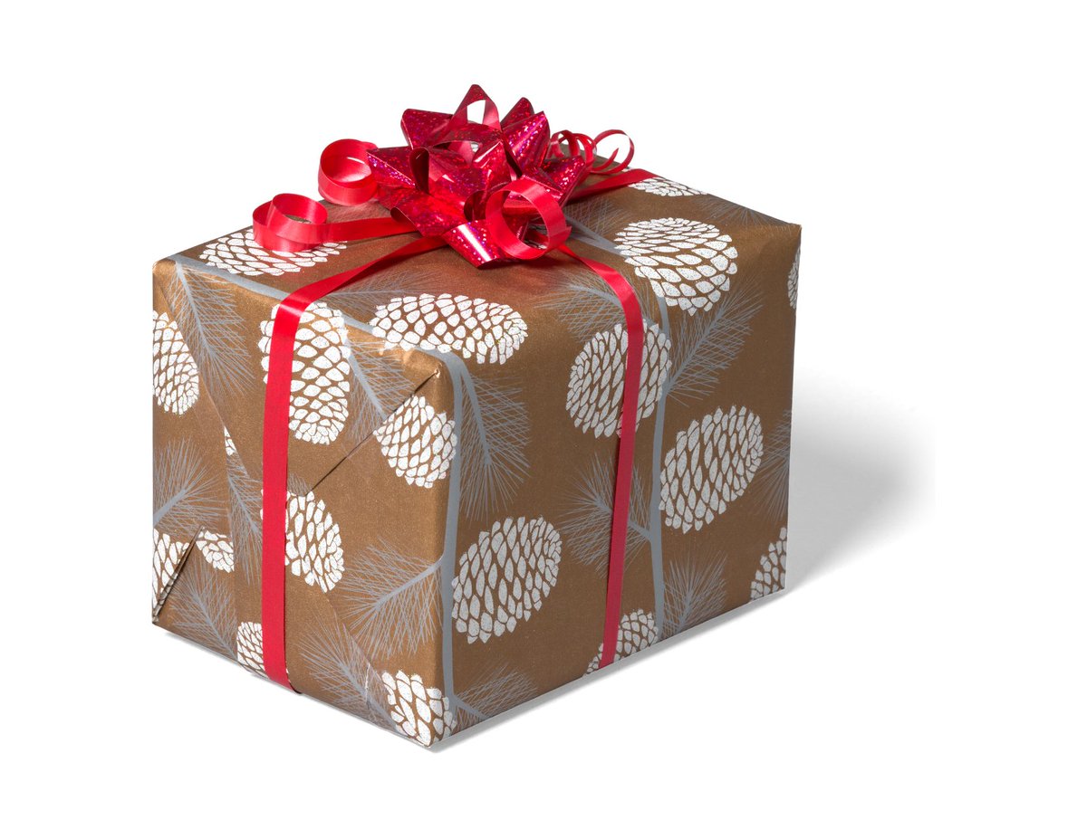 emoggo's tweet image. Another gift sighted!  You could win a gift certificate to @CLNH_Lunchbox!  But, only if you join the Great Gift Hunt and take on the mission to help Santa save Christmas!  Download the Emoggo app to find out where to win. buff.ly/33PKa2A