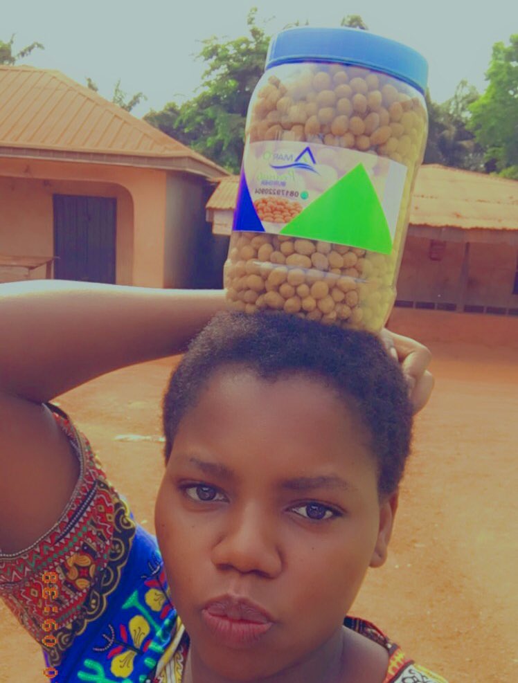 Growithamaka's tweet photo. “I carry my matter for my head oo” 🎼 🎶 🎵 

pls come and buy what I’m selling naa or help me retweet biko🙏😫😫😫 https://t.co/MyGNfp7Hnr