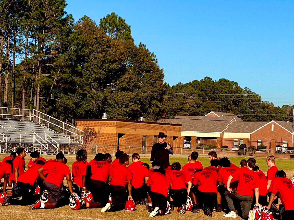 These boys leave early in the morning to head north to take on GAC... Appling County and Baxley, Ga. shutting things down Friday.