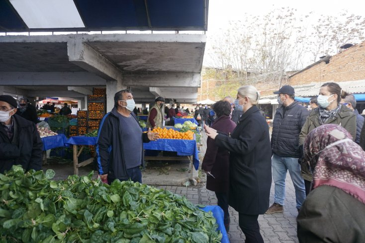 DilfirazDegerli's tweet photo. Uzunköprü Belediyesi'nden ihtiyaç sahibi yurttaşlara destek https://t.co/u372uCrYjo @uzunkoprubel @becan_ozlem @istanbulgercegi #DayanışmaKöprüsü #Perşembe #Pazar #Ekonomi #Pandemi https://t.co/m0TlgbiPlJ